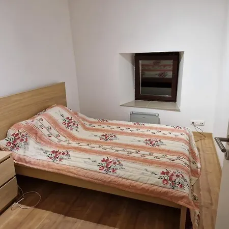 Superbe Maison Au Calme Refaite A Neuf Guest house Bigonville